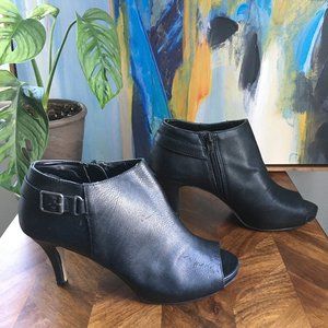 Madden Girl Ginny Stiletto Ankle Boots Size 8.5